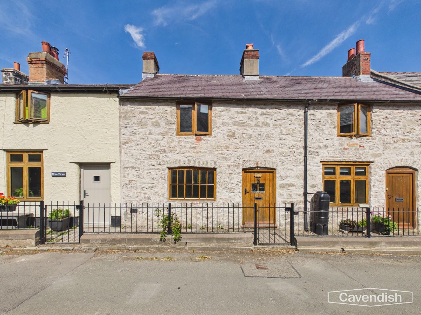Ffordd Rhiw Ial, Llanarmon-Yn-Ial, Mold - External