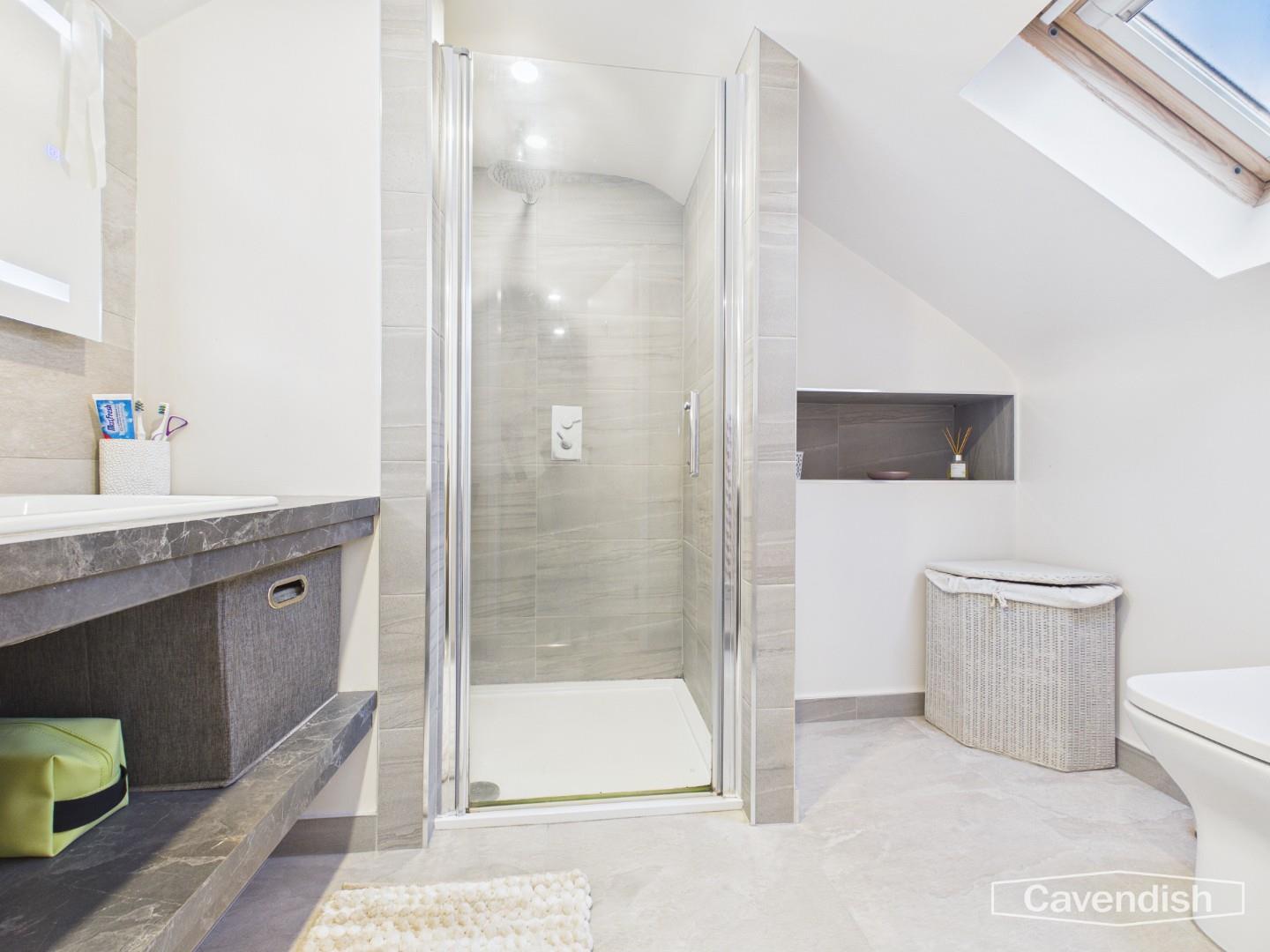 Sychdyn, Mold - ENSUITE