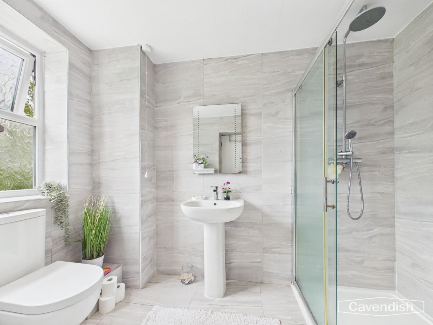 Rhes-Y-Cae, Holywell - Ensuite