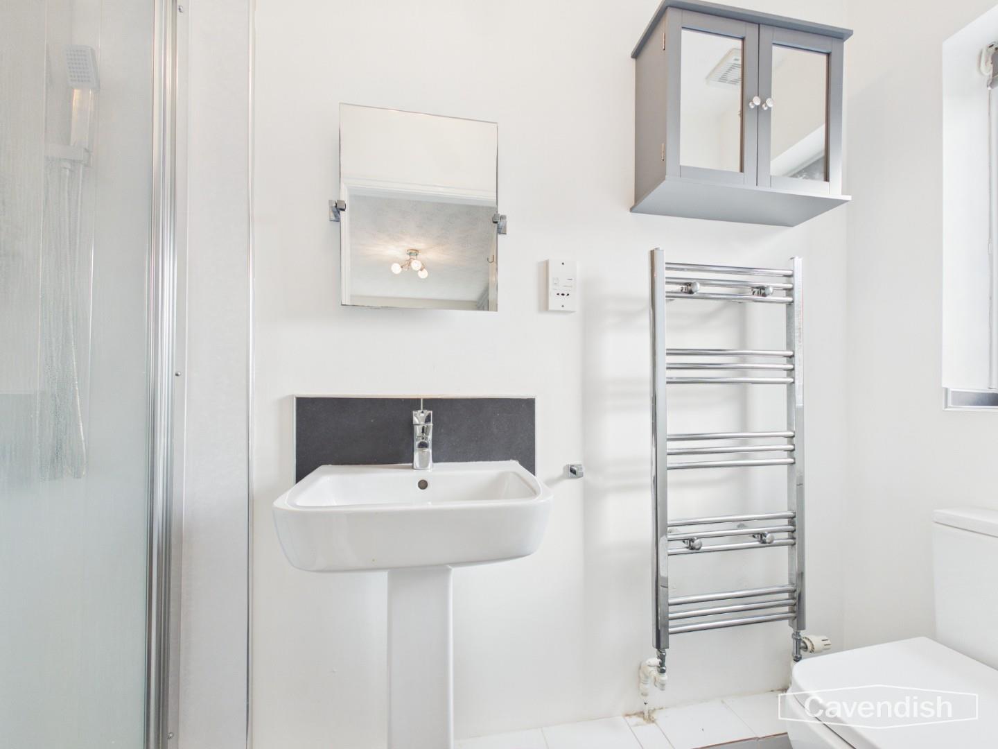 Llys Brenig, Ewloe, Deeside - Ensuite