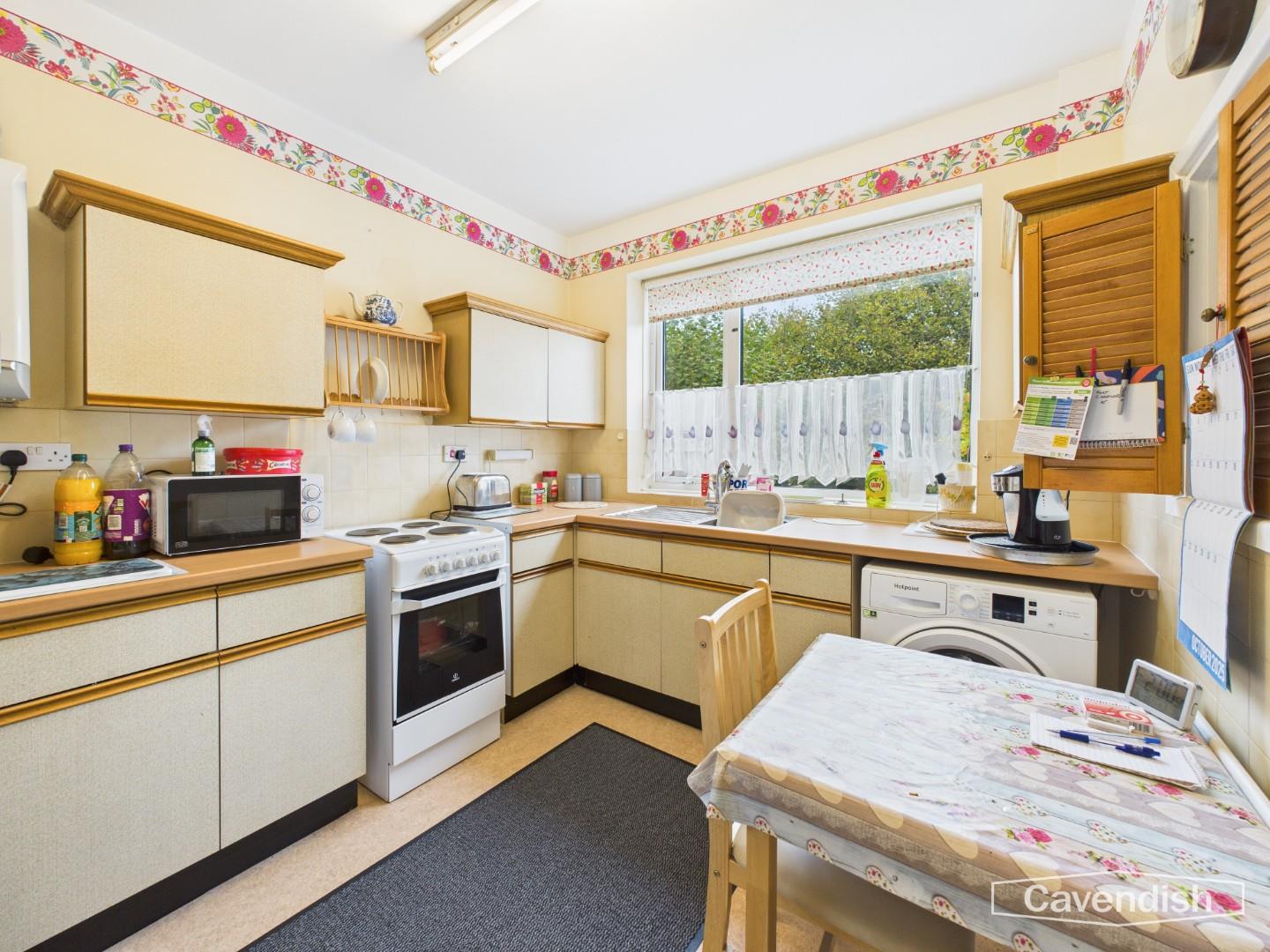 Rhodfa Helyg, Leeswood, Mold - KITCHEN