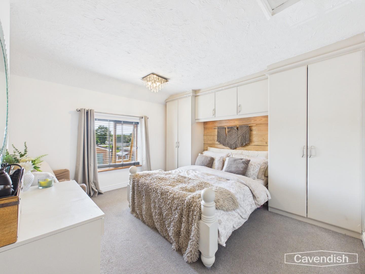Wats Dyke Way, Sychdyn, Mold - Master Bedroom