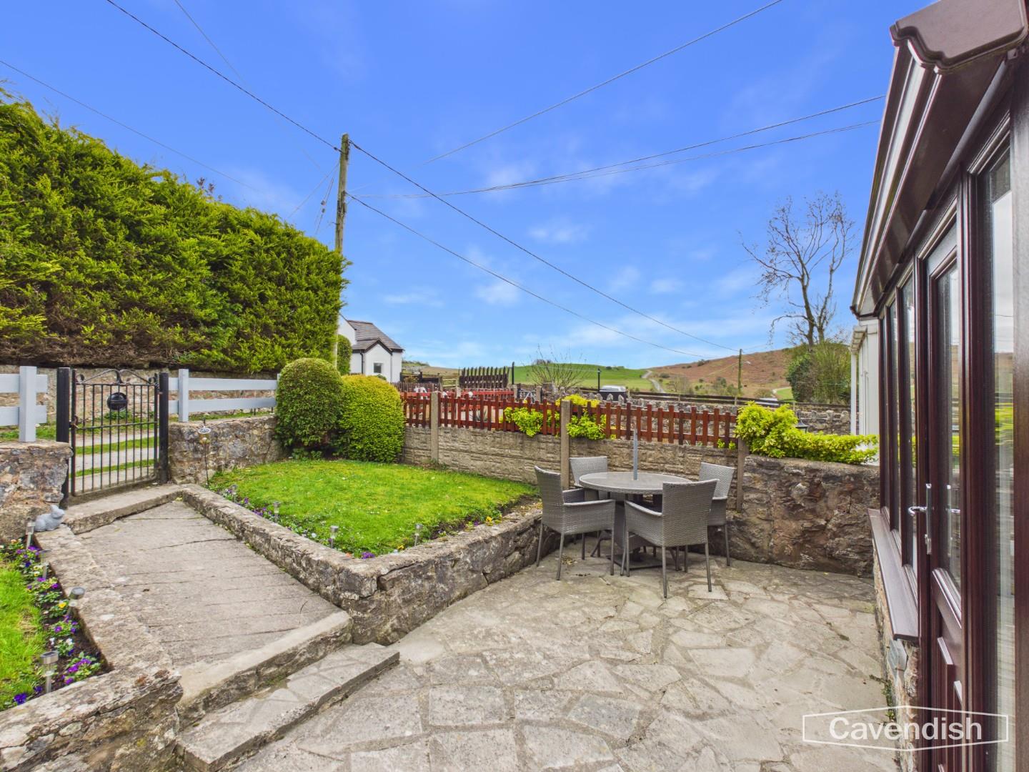 Rhes-Y-Cae, Holywell - Front Garden