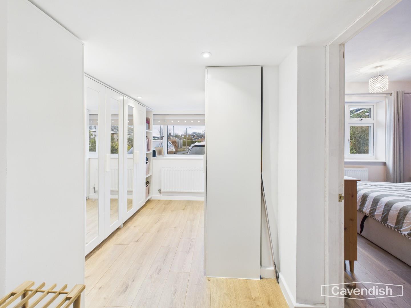 Ffordd Ganol, Sychdyn, Mold - DRESSING ROOM