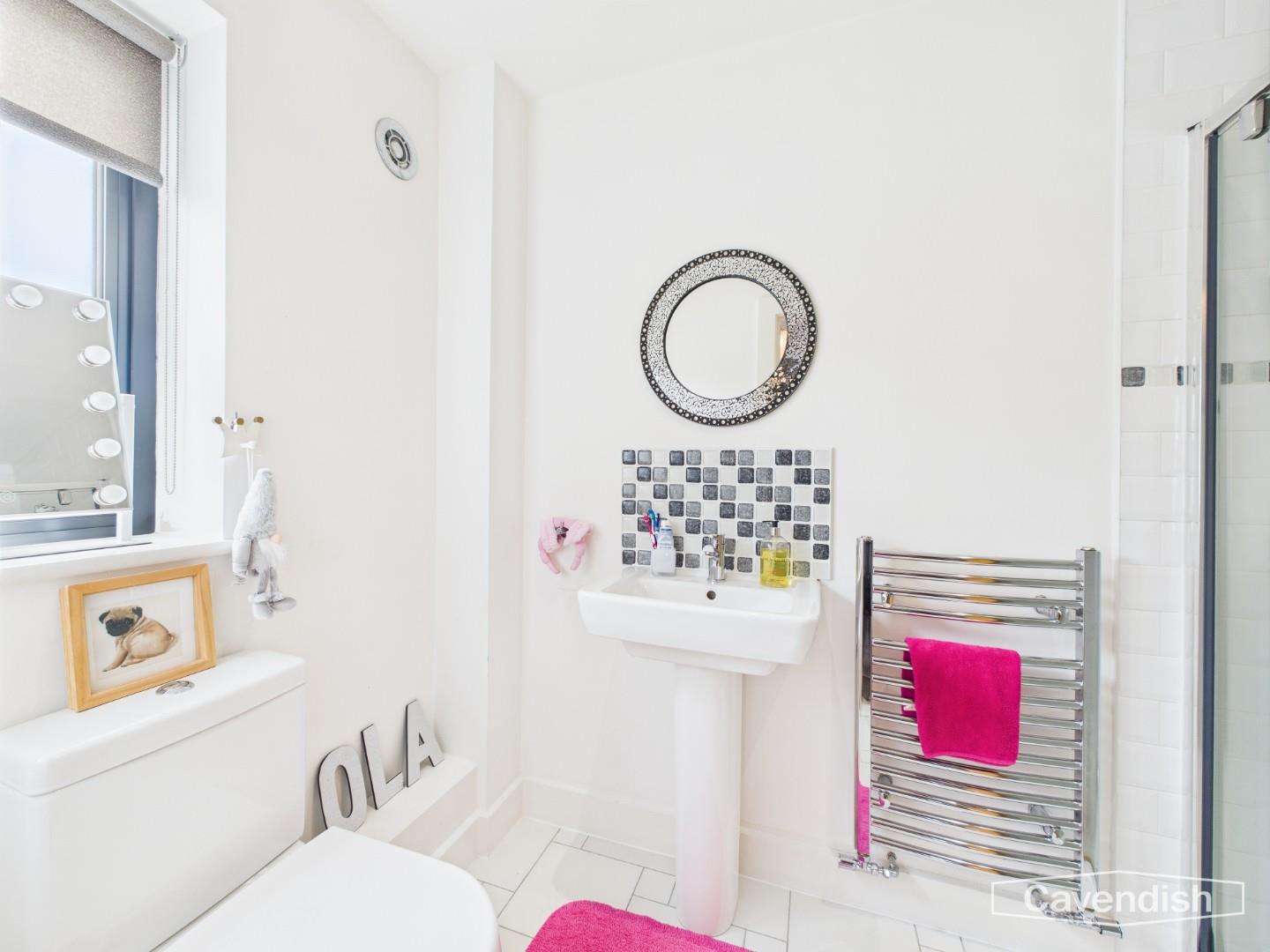 Gelli Road, Lloc, Holywell - EN-SUITE SHOWER ROOM