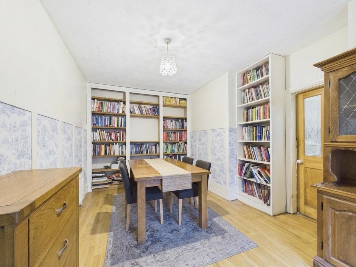 Rhyd Y Goleu, Rhosesmor, Mold - Dining Room