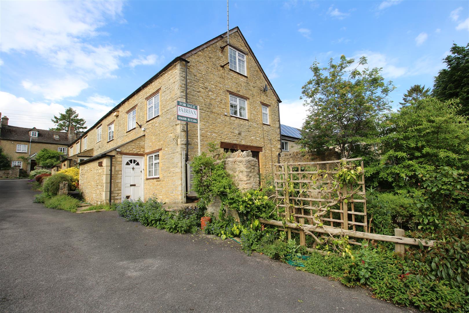 Fishers Lane