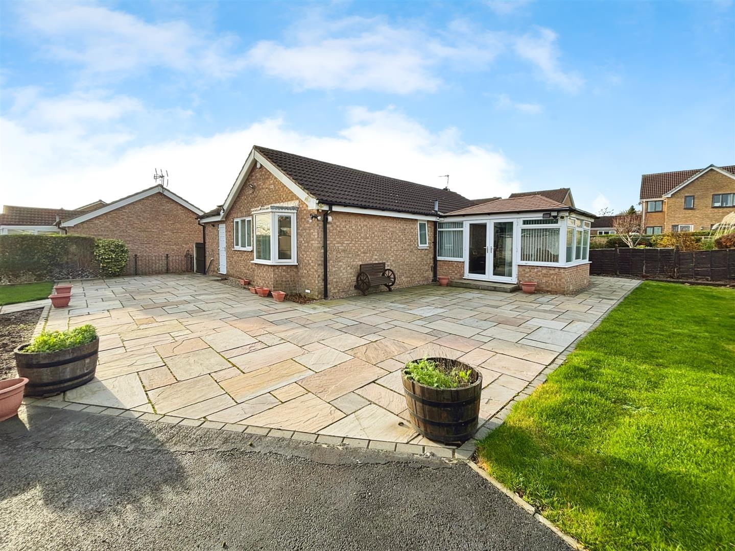 Trueman Court, Low Moor, Bradford, BD12 0NE