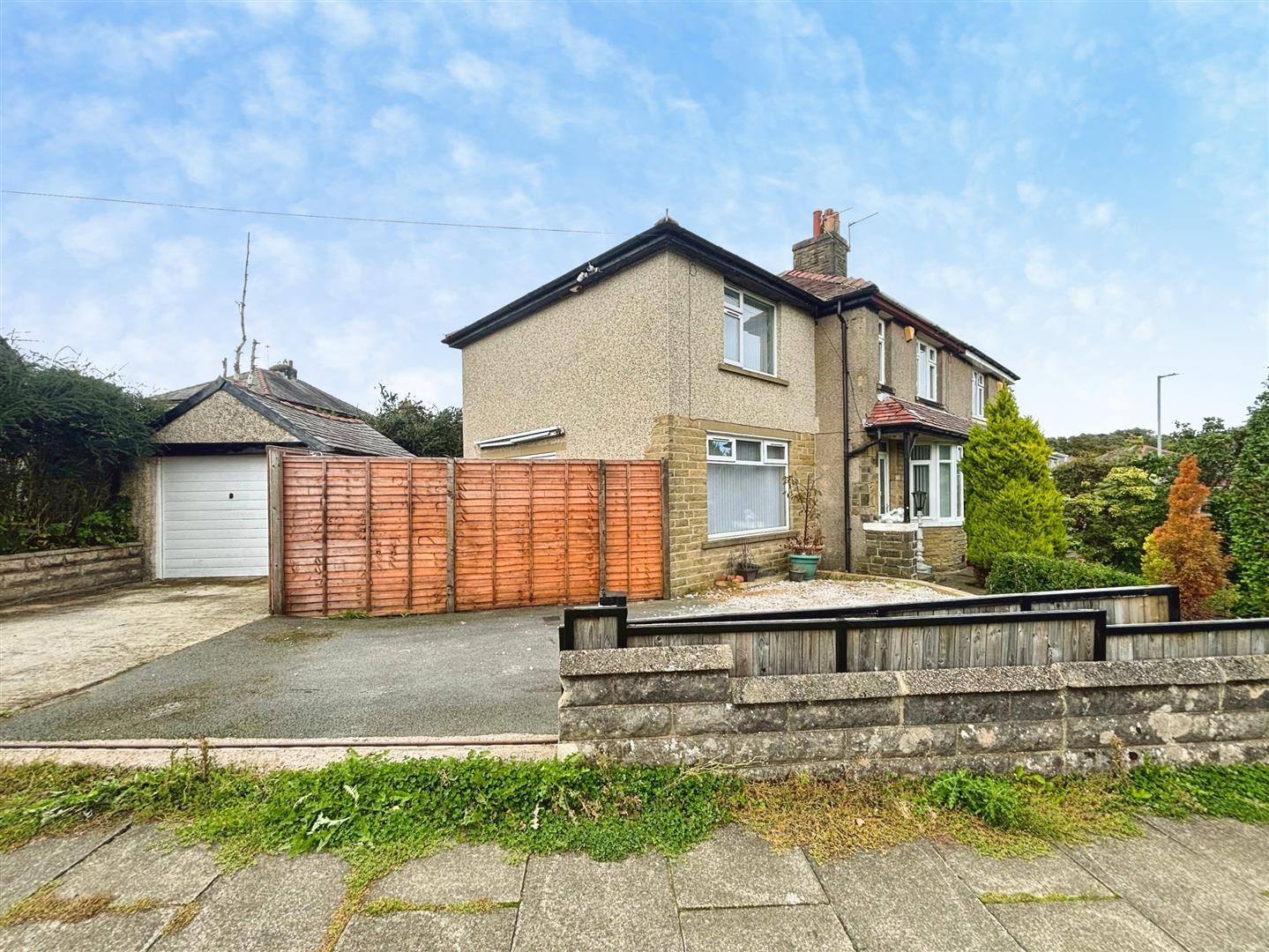 Torre Road, Bradford, BD6 3PQ