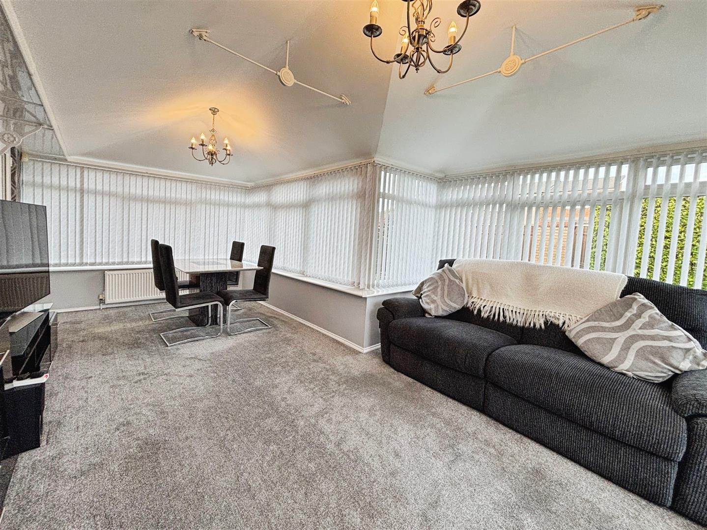Trueman Court, Low Moor, Bradford, BD12 0NE