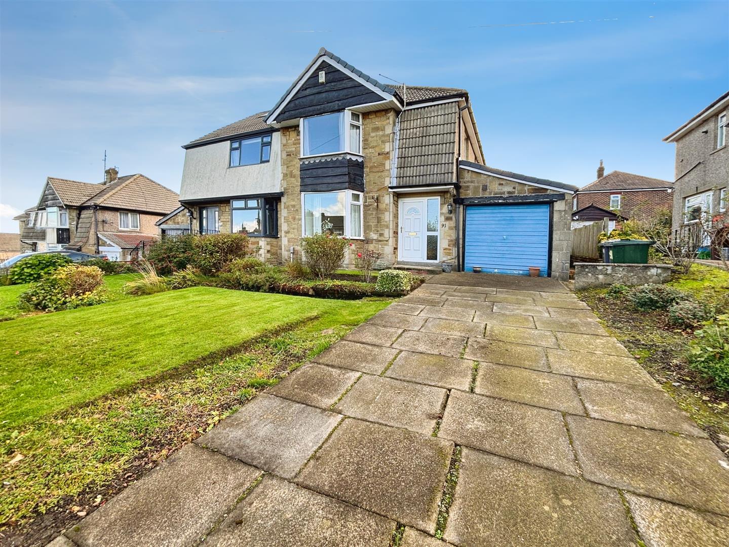 Hollingwood Lane, Bradford, BD7 4AY