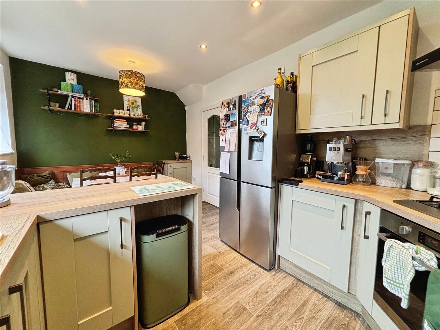 Larch Hill Crescent, Bradford, BD6 1DR