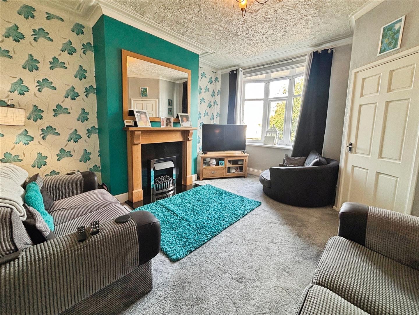 Beldon Lane, Bradford, BD7 4LF