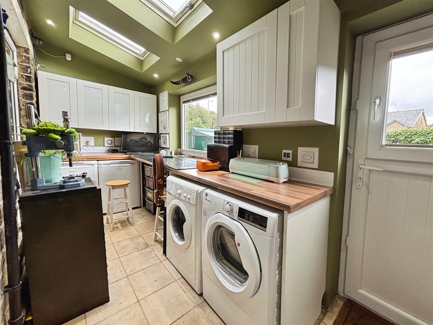 Beacon Road, Bradford, BD6 3EZ