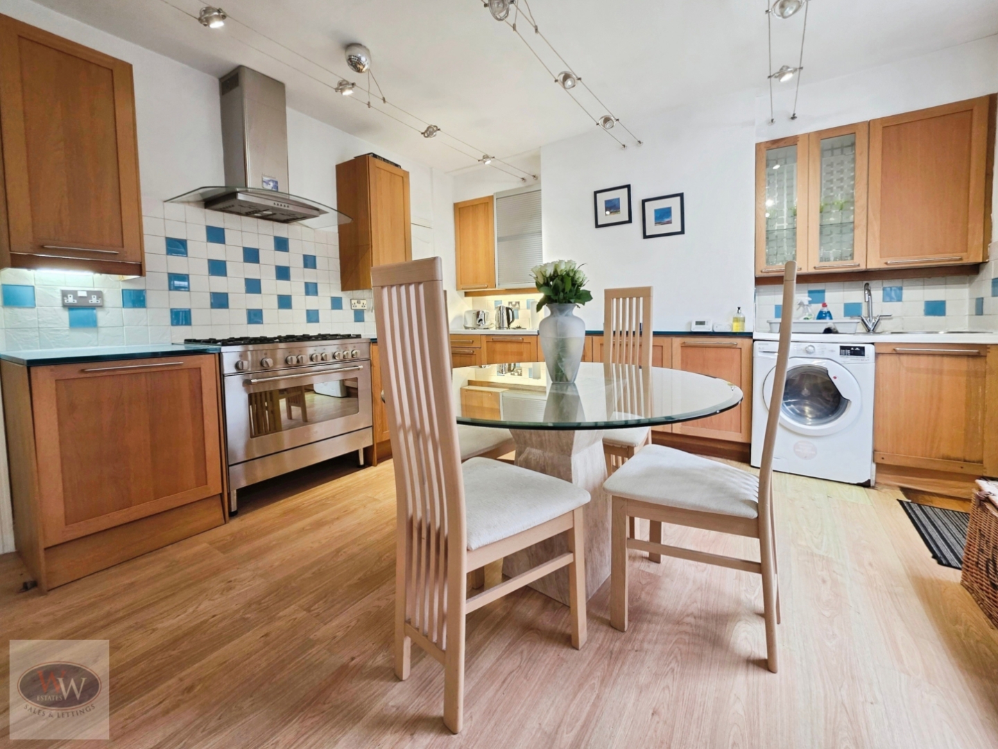 Oxford Terrace, Baildon, BD17 7JQ