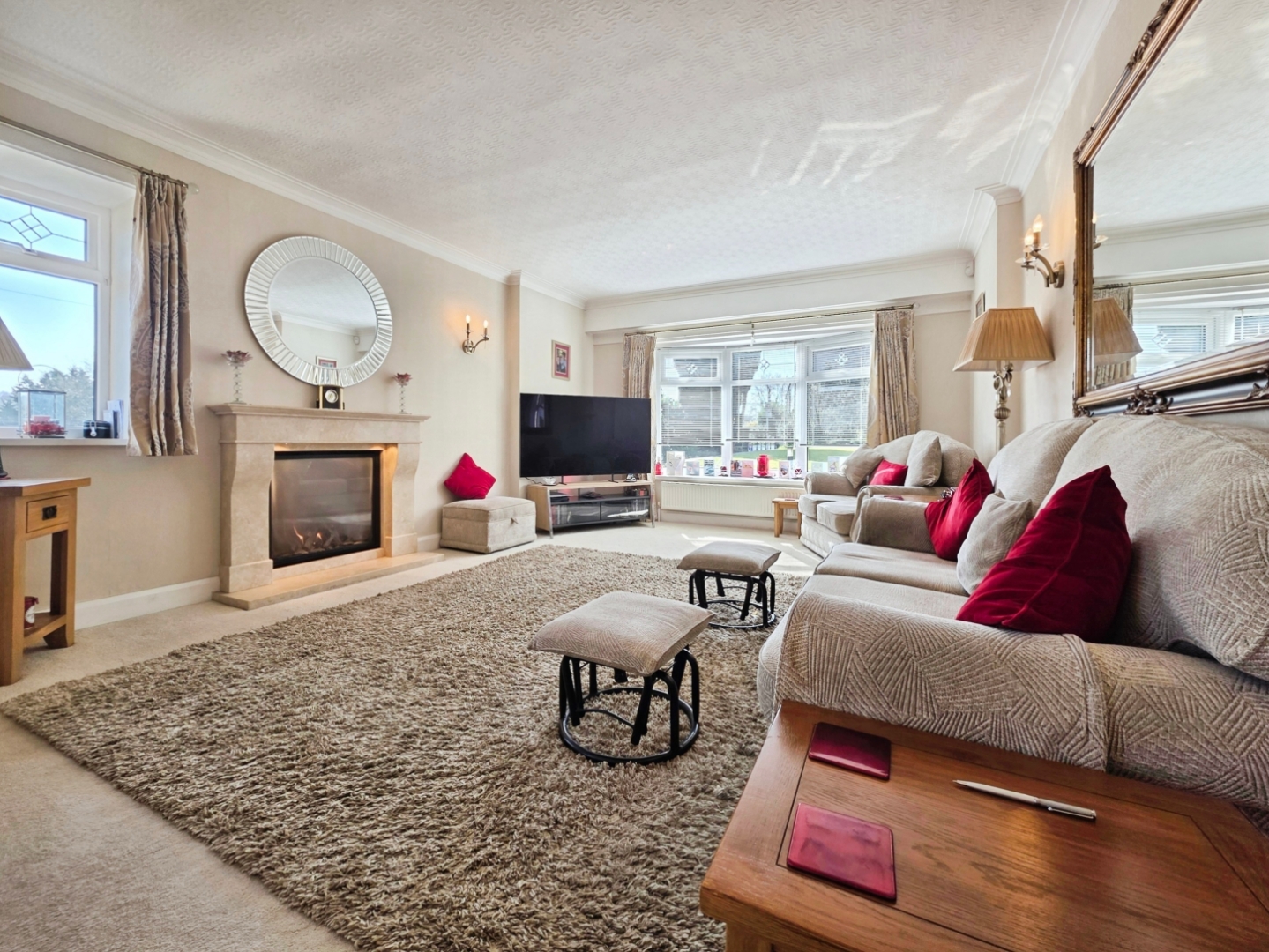 Roundwood Road, Baildon, BD17 7JZ