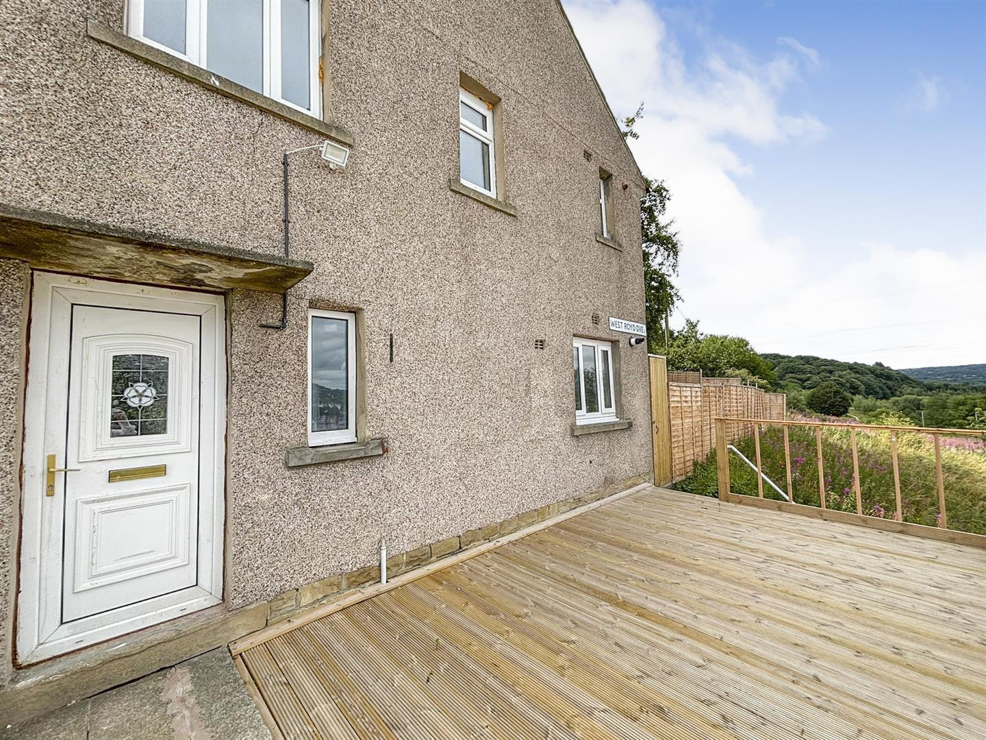 West Royd Drive, Shipley, BD18 1HN