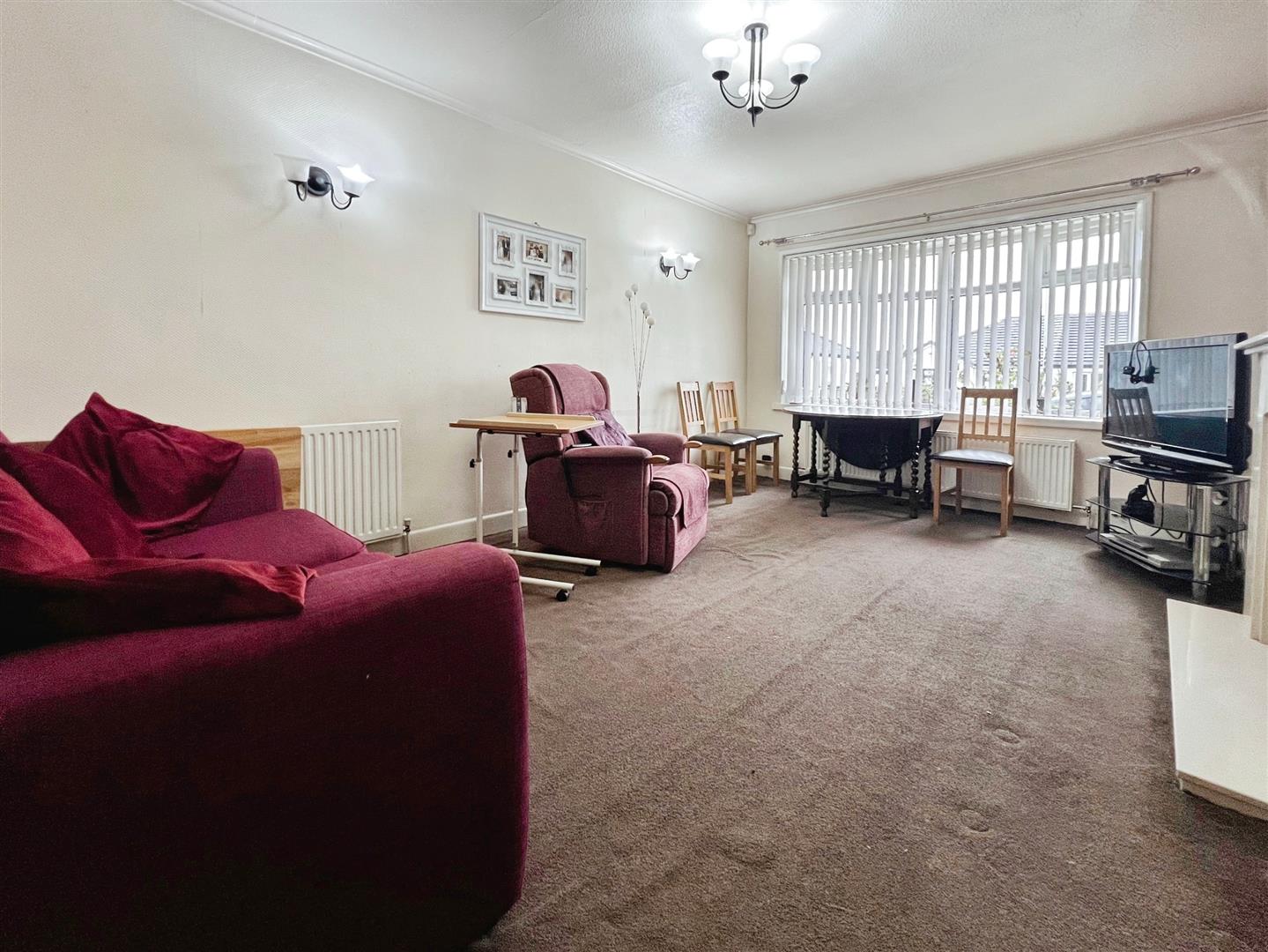 High House Road, Bradford, BD2 4EX