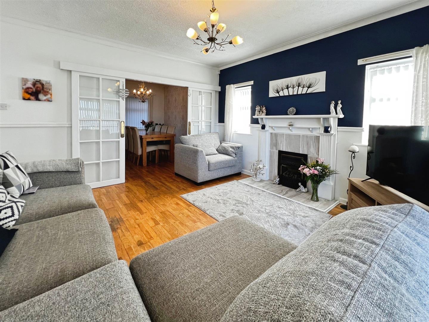 Derwent Road, Bradford, BD2 4HR