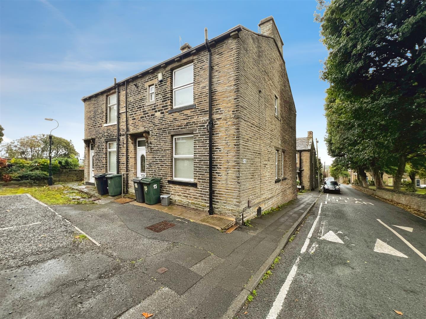 Moorside Road, Bradford, BD2 2BH