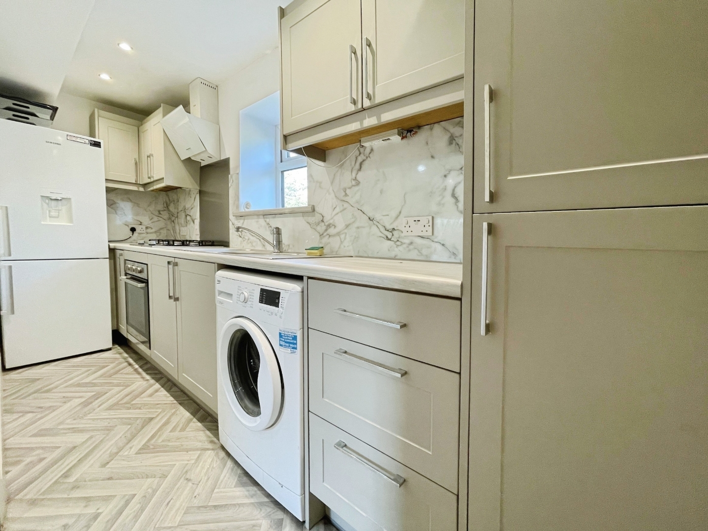 Leeds Road Eccleshill, BD2 3AY