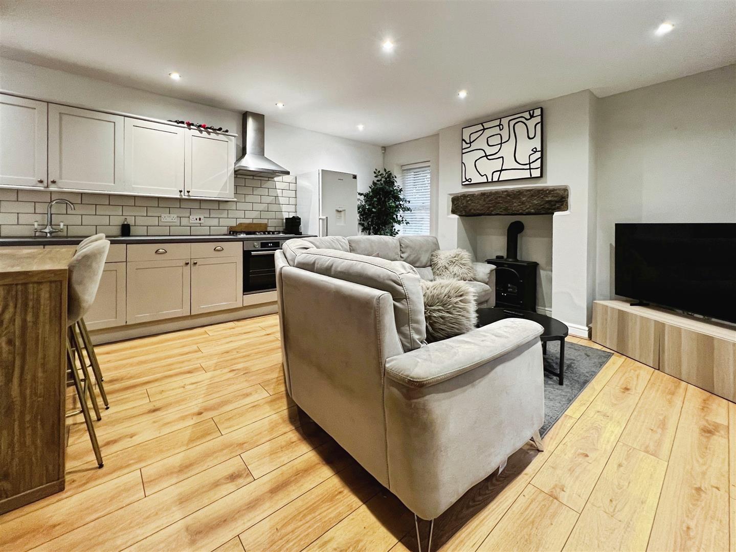 Moorside Road, Bradford, BD2 2BH