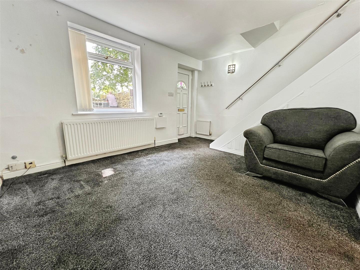 Leeds Road, Eccleshill, Bradford, BD2 3AY