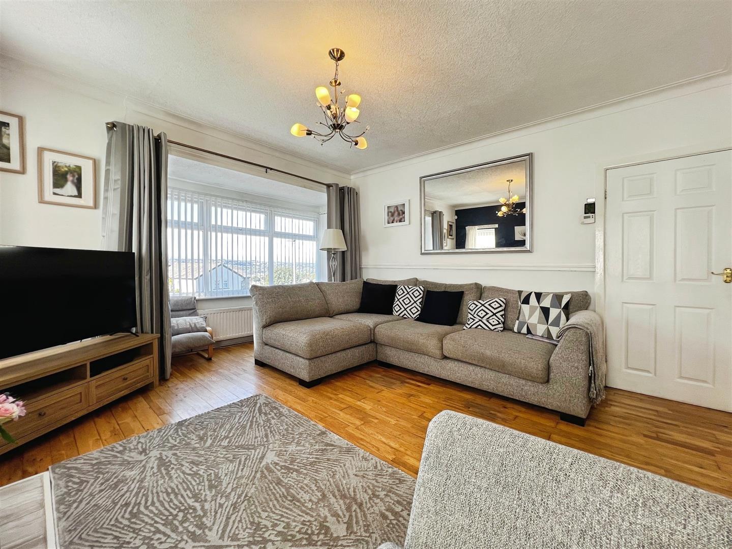 Derwent Road, Bradford, BD2 4HR