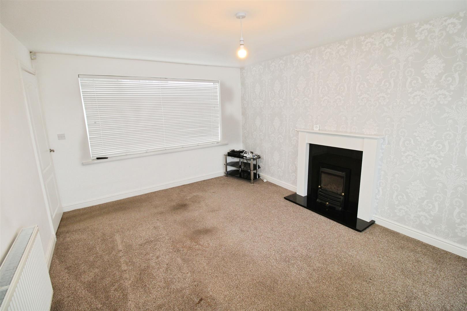 Dorian Close, Bradford, BD10 8BQ