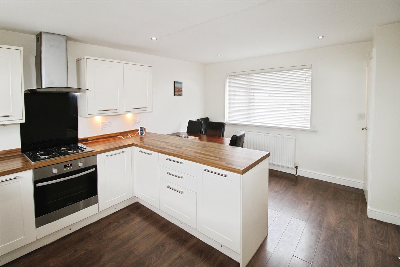 Dorian Close, Bradford, BD10 8BQ