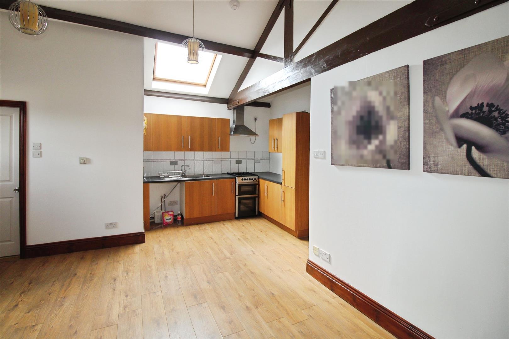 Fair Road, Bradford, BD6 1TD