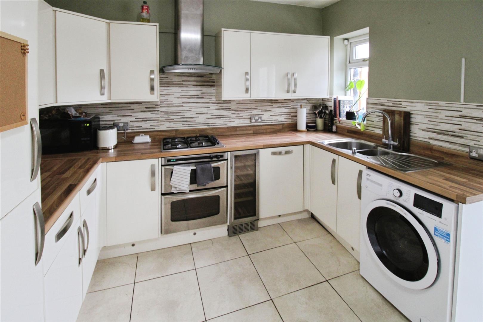 Moorside Road, Bradford, BD2 3HS
