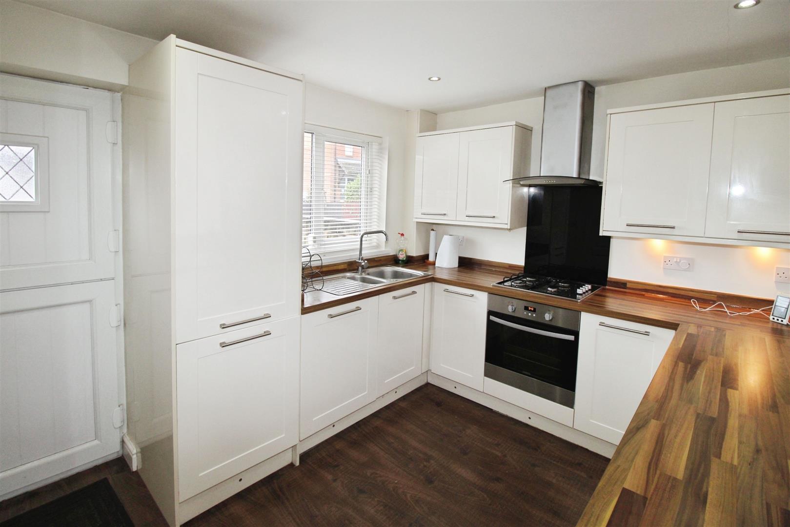 Dorian Close, Bradford, BD10 8BQ
