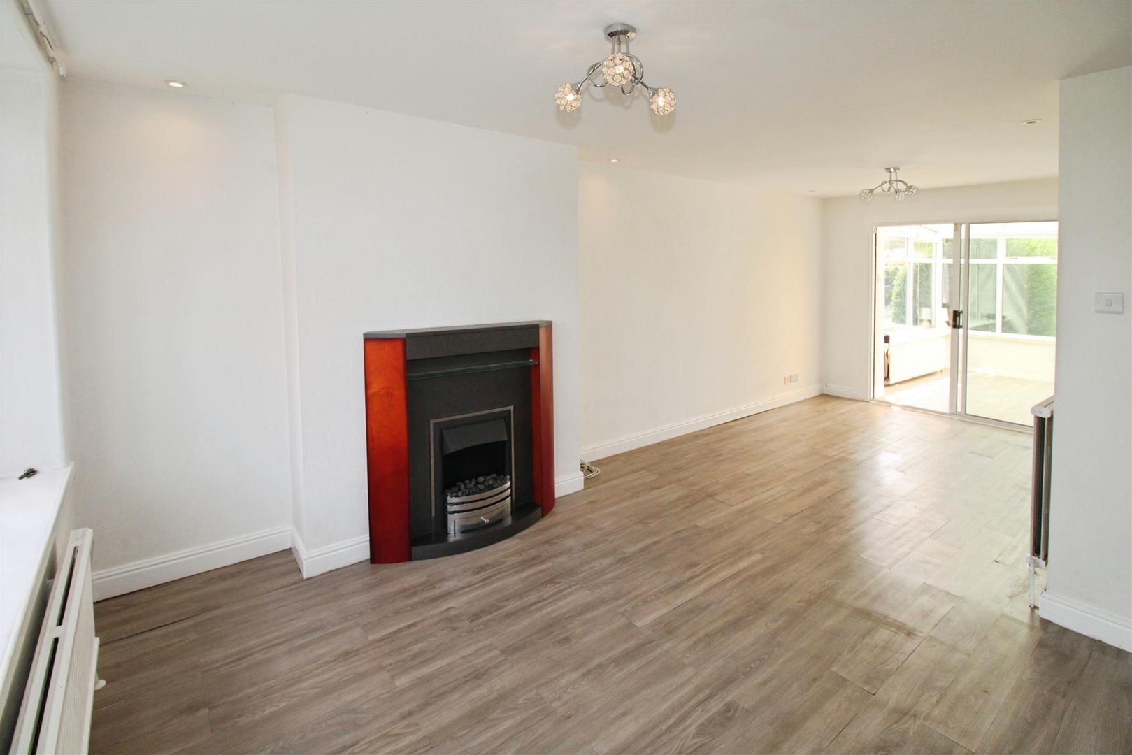 Farfield Grove, Bradford, BD6 2LU