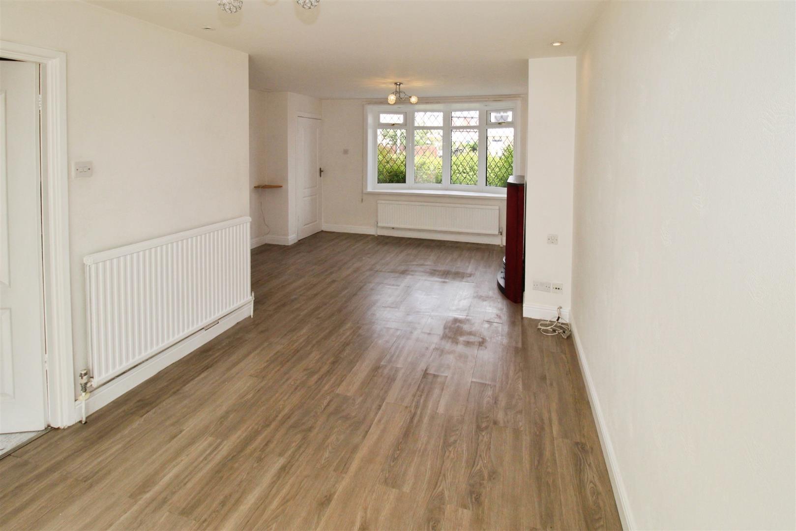 Farfield Grove, Bradford, BD6 2LU