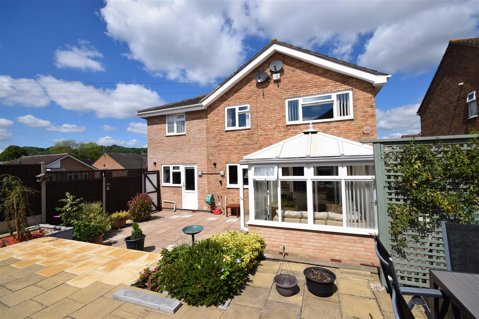 3 Bedroom Houses For Sale Gloucester