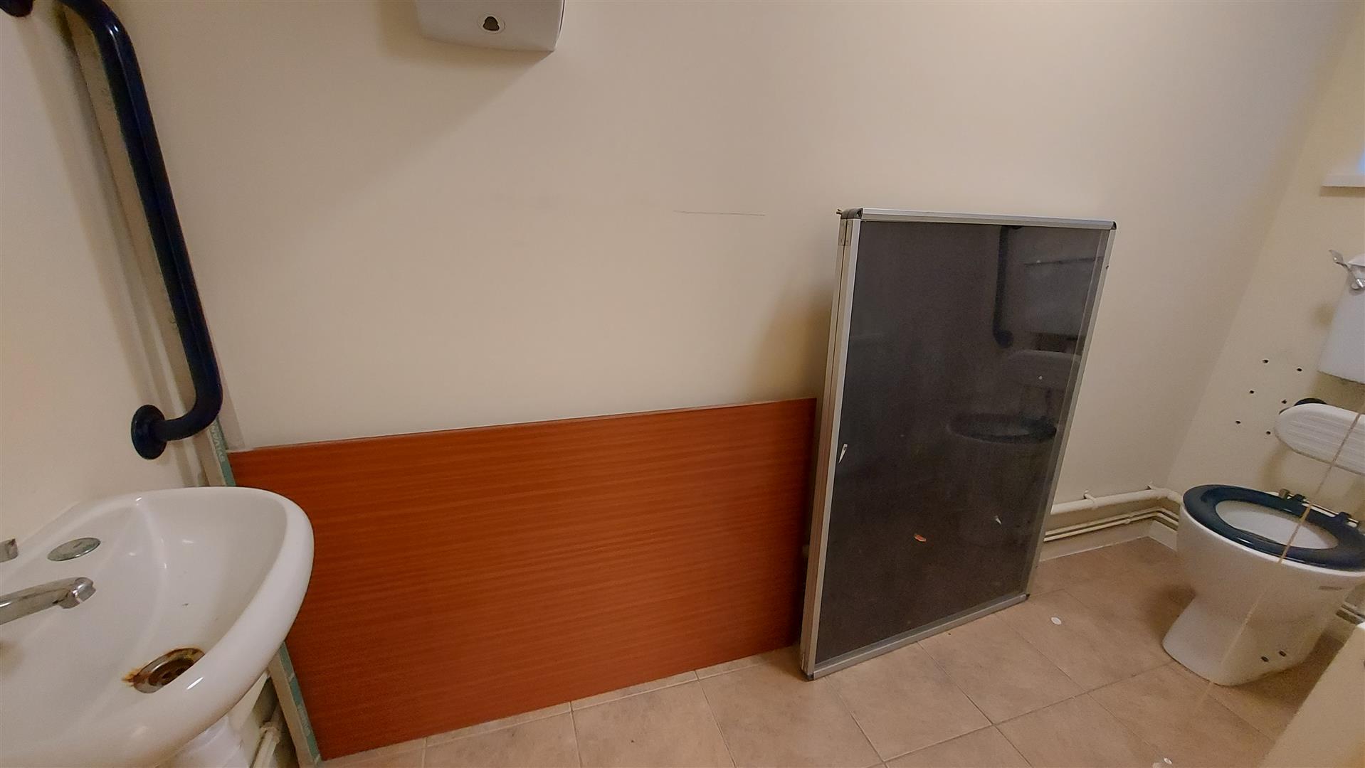 Property thumbnail 8