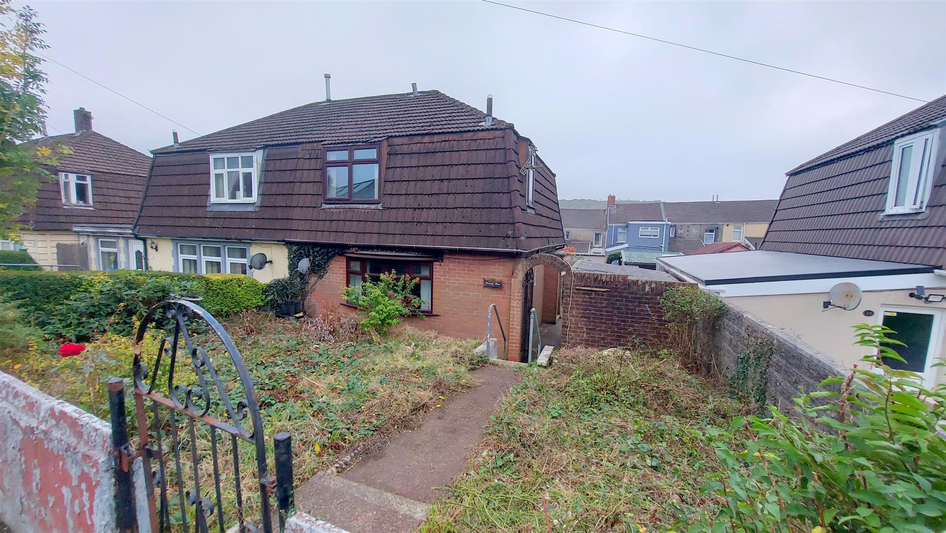 Bron-Y-Waun, Garth, Maesteg