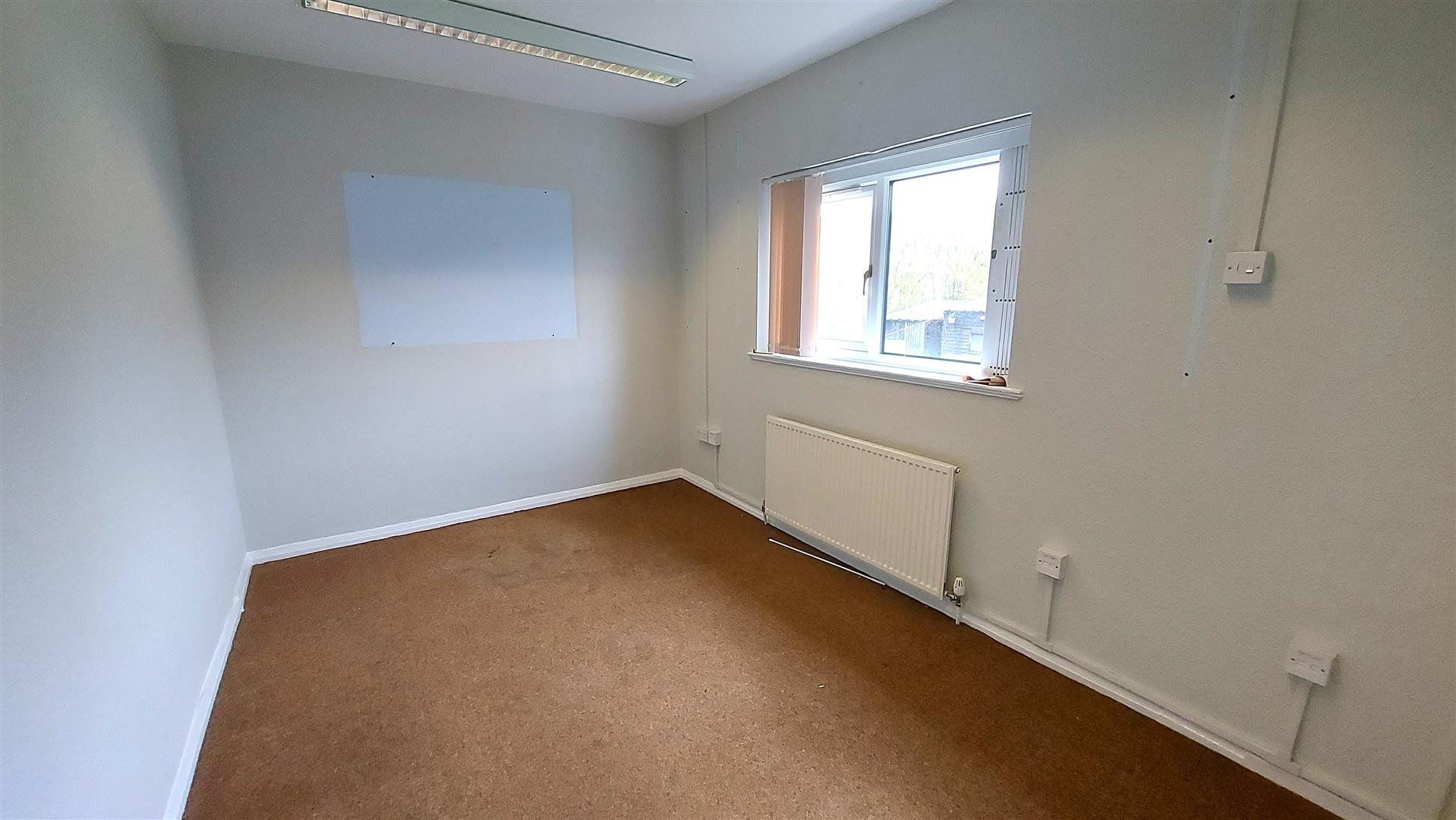 Property thumbnail 11