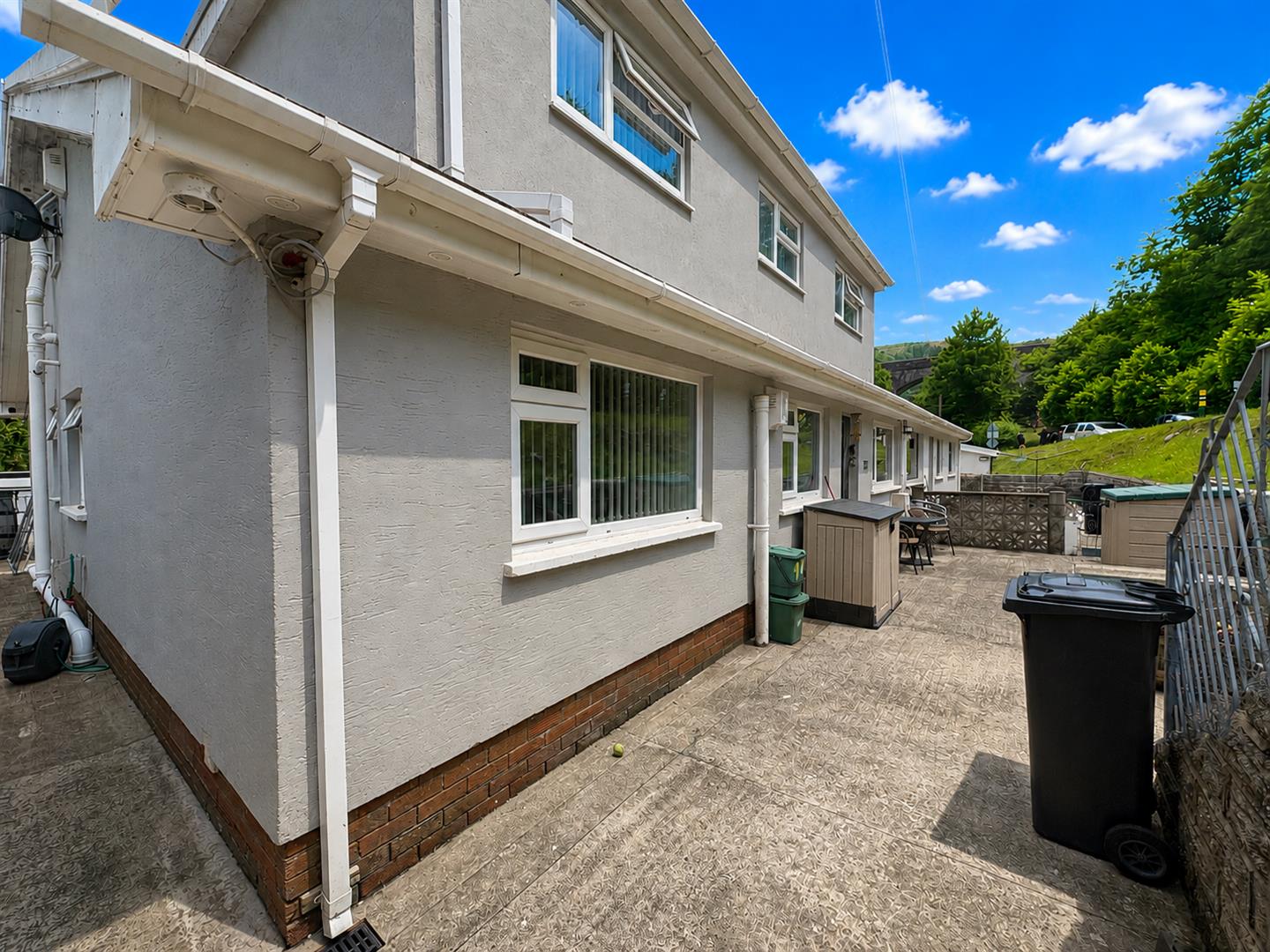 Property thumbnail 38