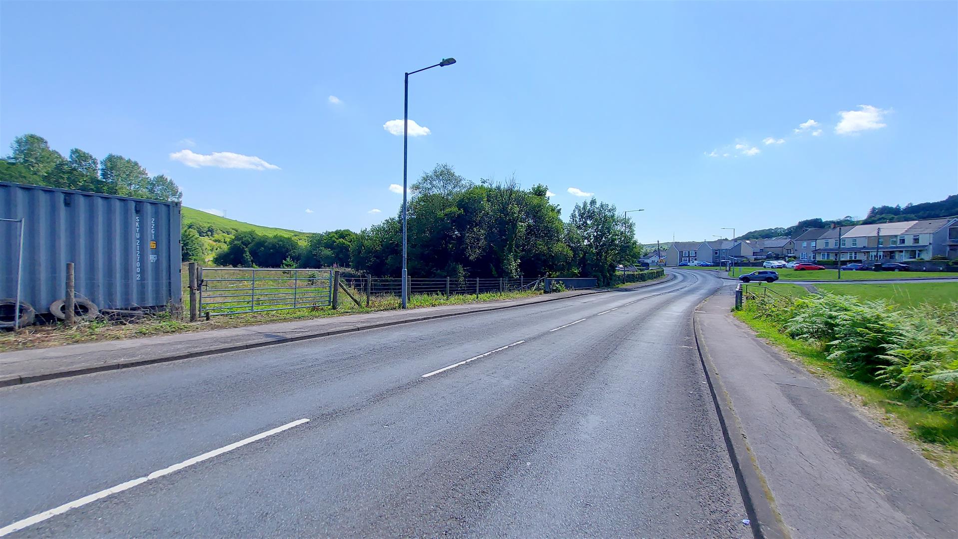 Property thumbnail 2