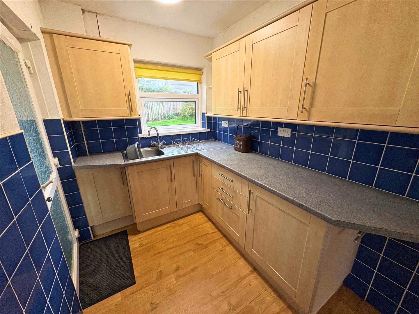 Property thumbnail 9