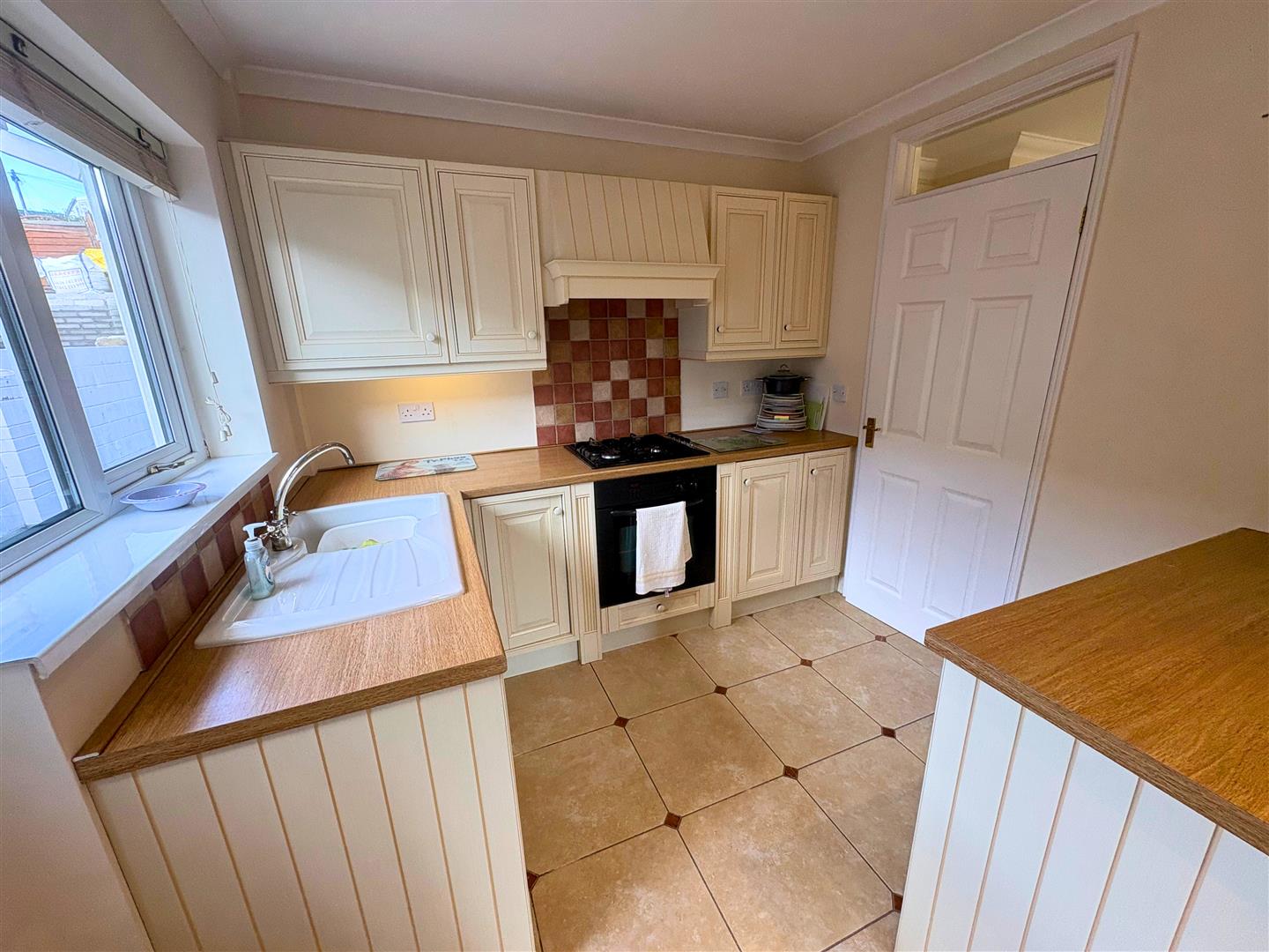 Property thumbnail 7