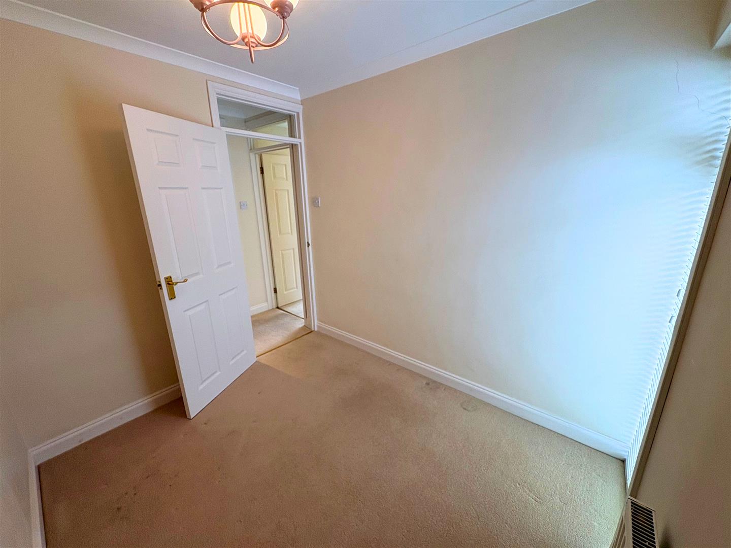 Property thumbnail 18