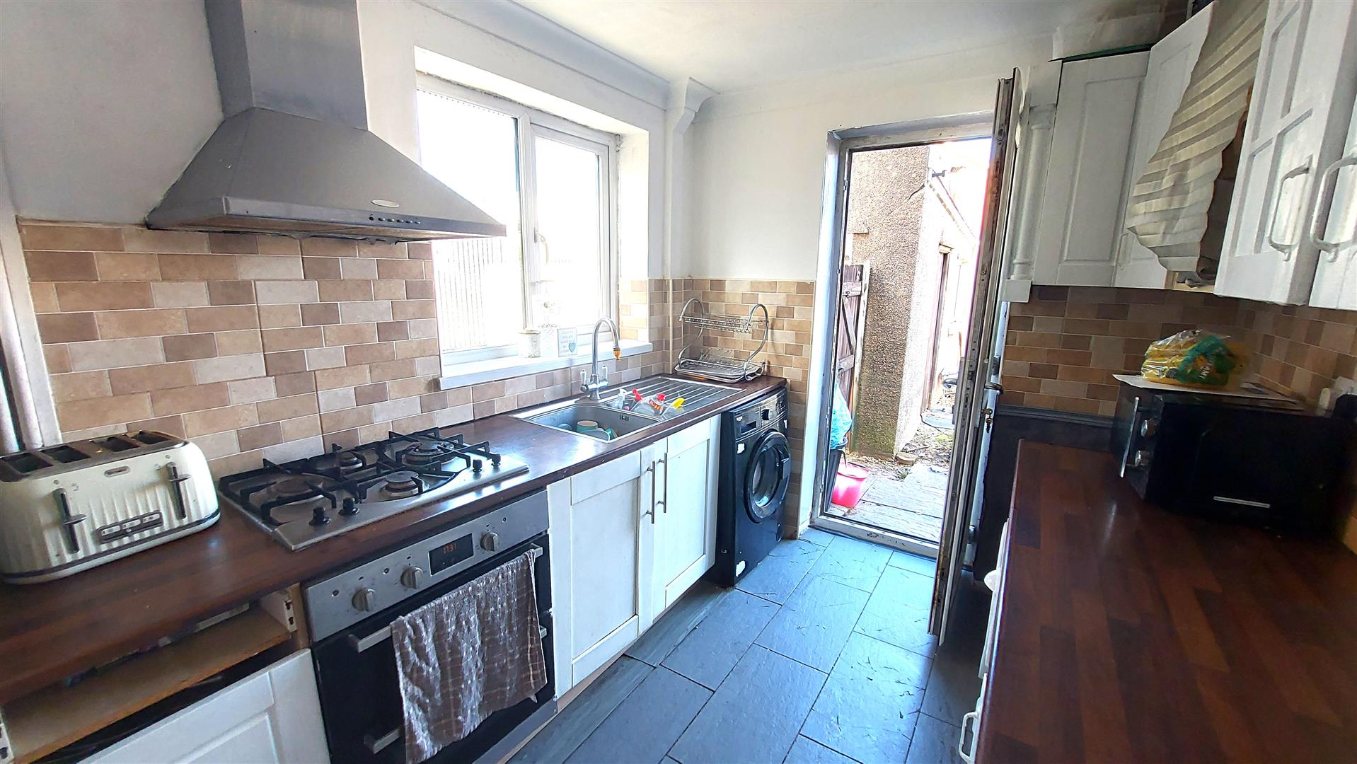 Property thumbnail 13