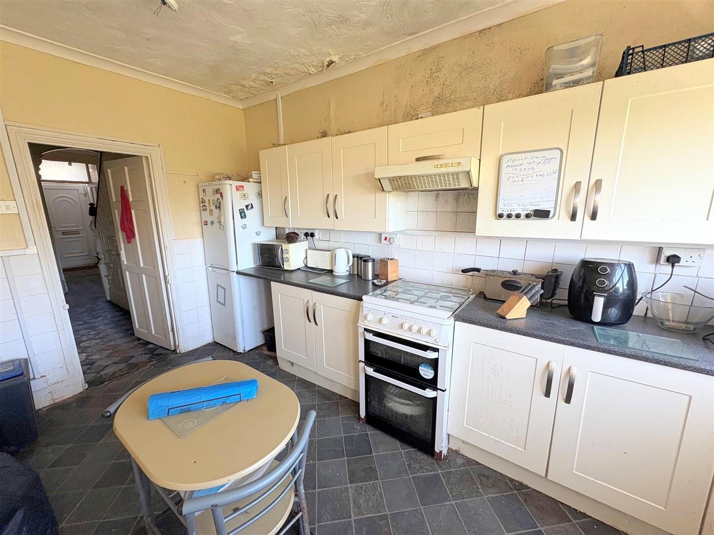 Property thumbnail 10