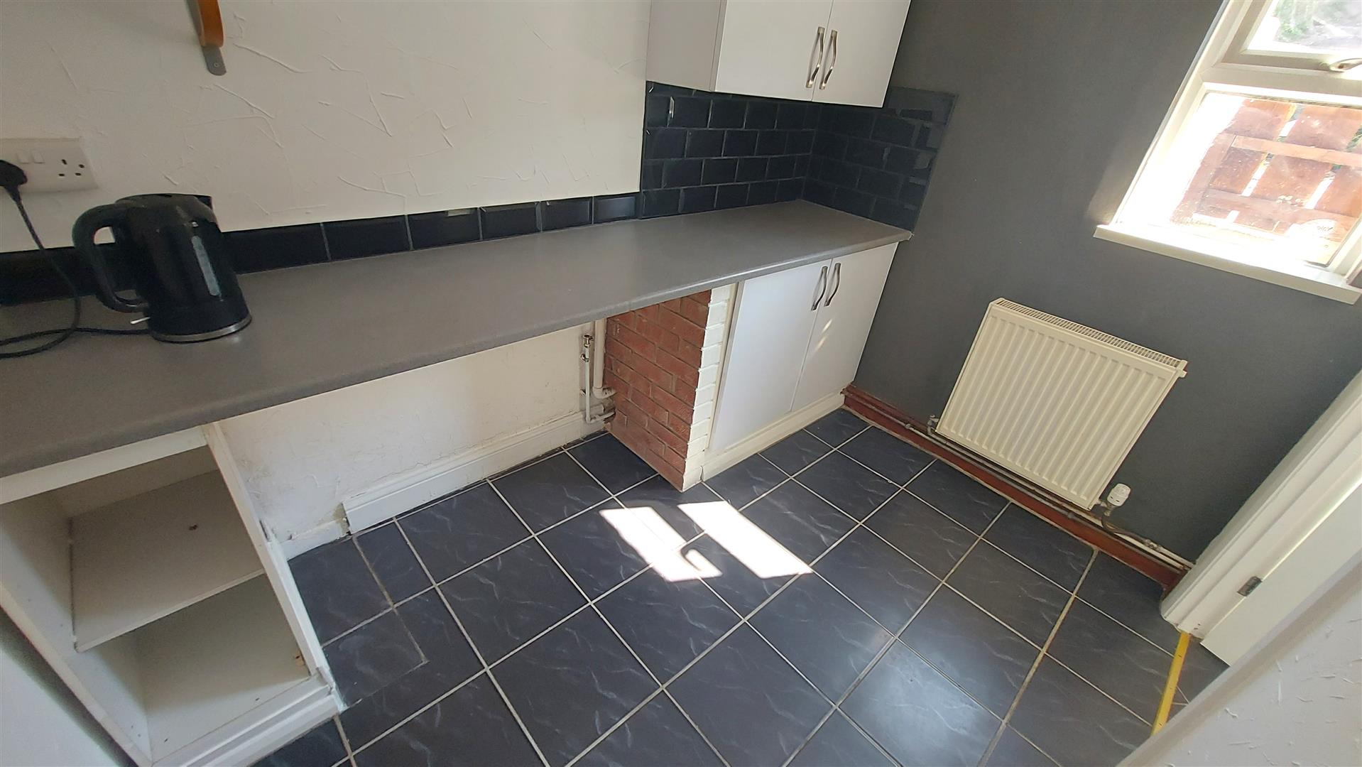 Property thumbnail 9