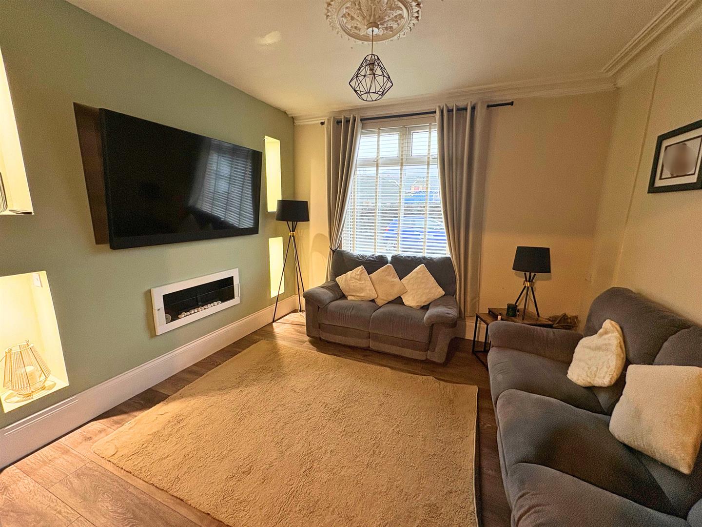 Property thumbnail 7