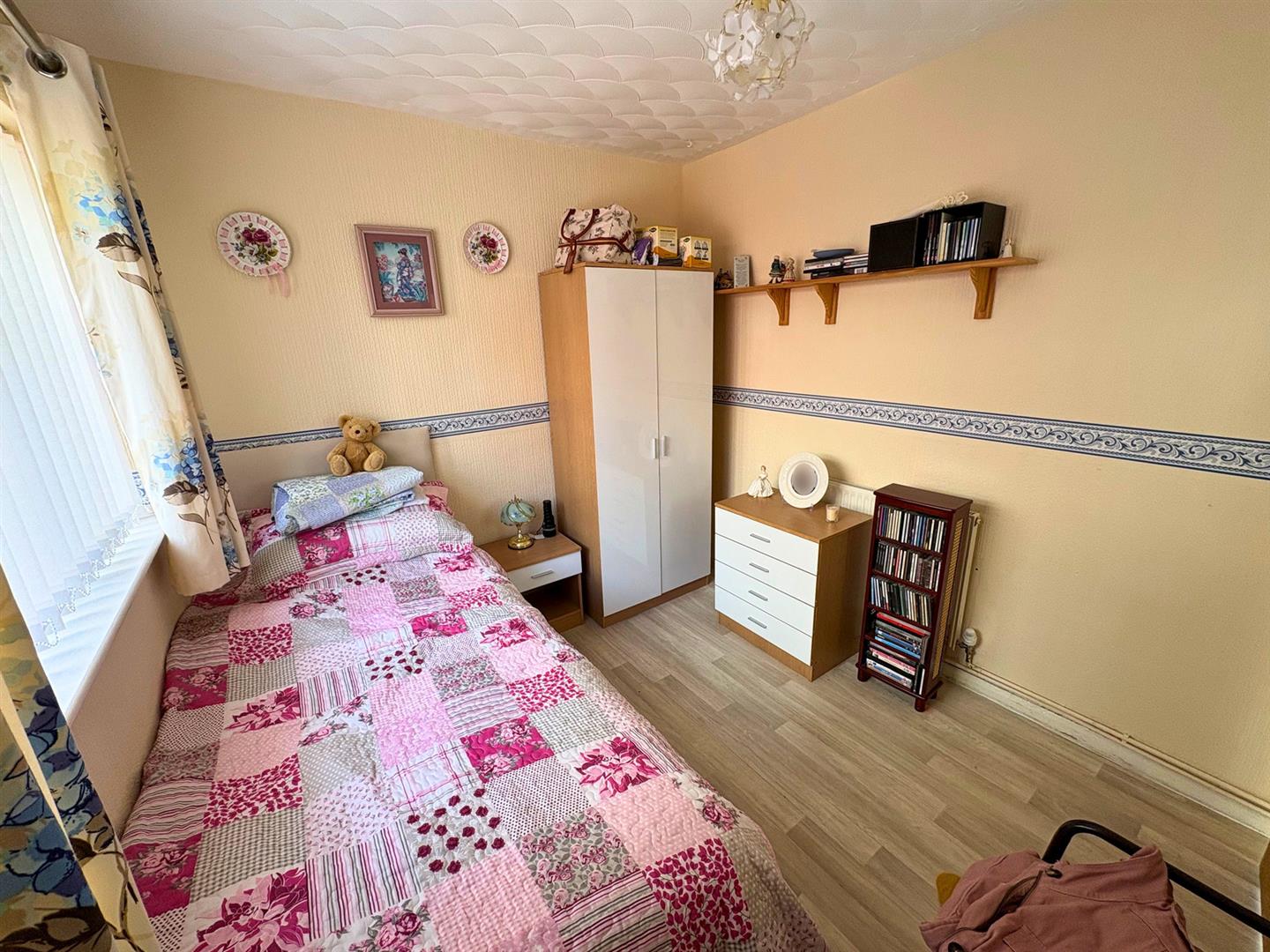 Property thumbnail 16