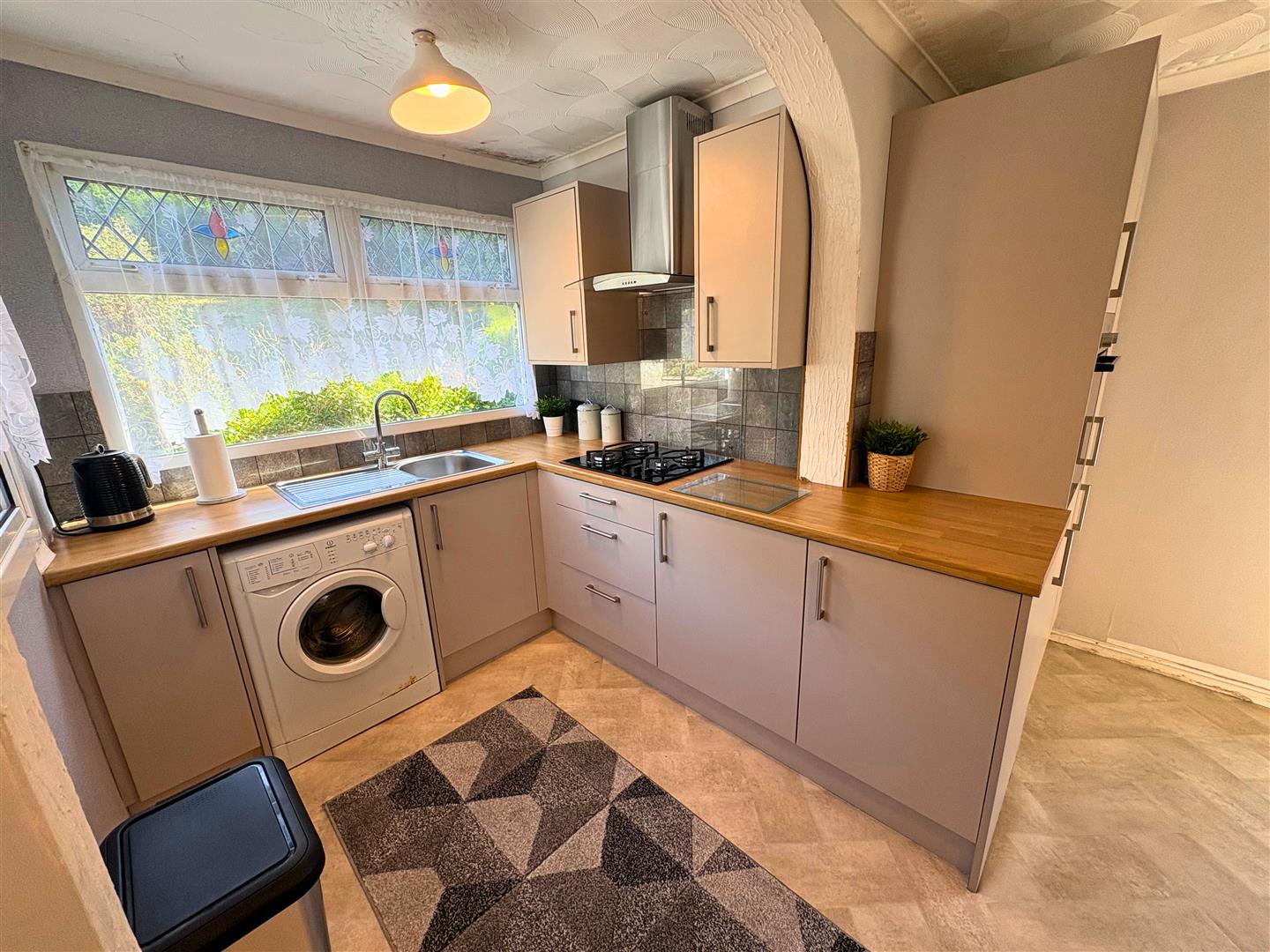 Property thumbnail 9